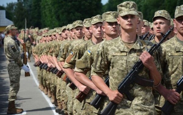 В Минобороны объяснили, когда отменят призыв, и сколько будут служить контрактники В Минобороны объяснили, когда отменят призыв, и сколько будут служить контрактники