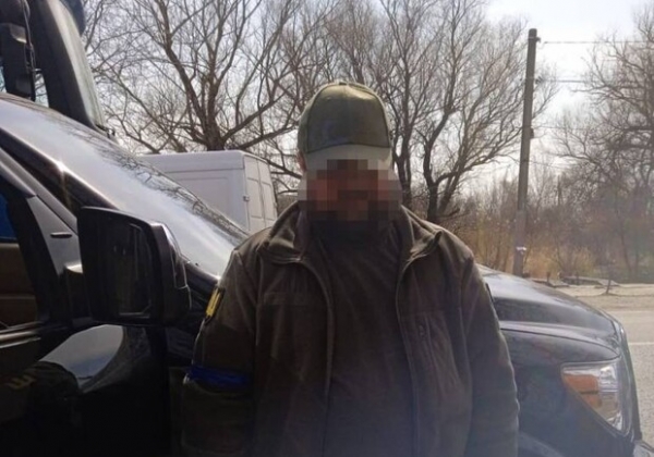 Из Одесской области под видом волонтеров пытались вывезти мужчин