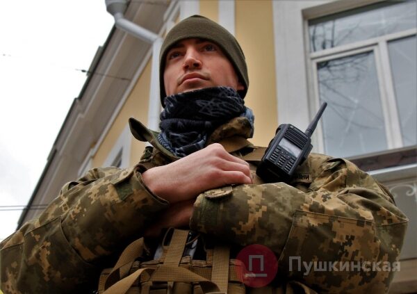 &laquo;Этот город мы отстоим. Не обсуждается!&raquo;: фоторепортаж о тех, кто защищает Одессу