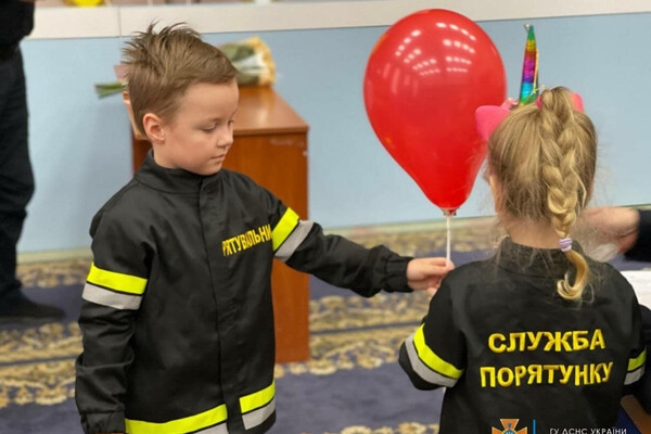 Военная романтика в Одессе: в управлении ГСЧС отметили свадьбу