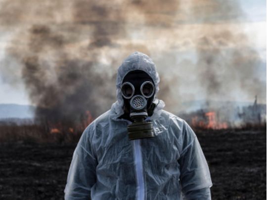 Хіматака ворога: як розпізнати отруєння аміаком та надати першу допомогу
