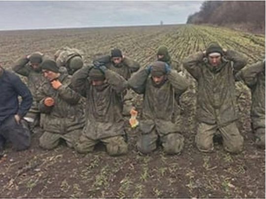 «Легендарні» таманські танкісти здалися в полон (відео)