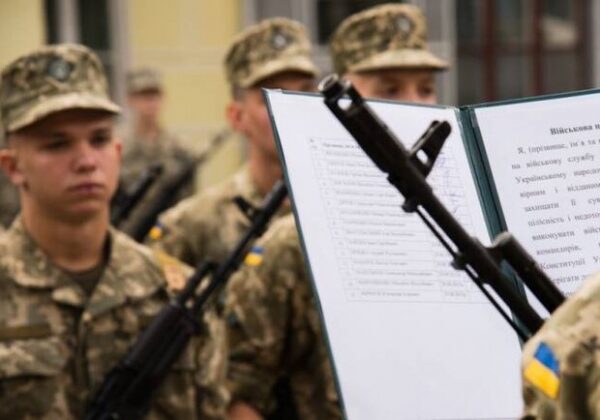 В Украине начался весенний призыв в армию