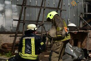 Тушили пожар после ракеты и нашли советский артснаряд: сводка одесских спасателей за сутки Тушили пожар после ракеты и нашли советский артснаряд: сводка одесских спасателей за сутки