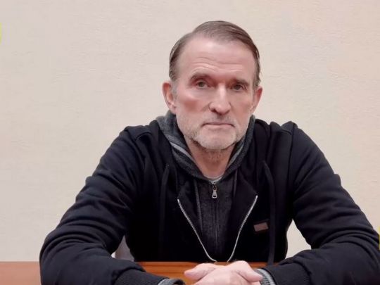 Медведчук &laquo;зливає&raquo; компромат на&nbsp;Порошенка: що&nbsp;кум Путіна розповів на&nbsp;допиті у&nbsp;СБУ