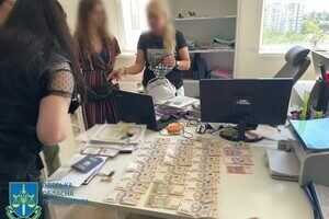 В Одессе на взятке попалась чиновница горсовета 