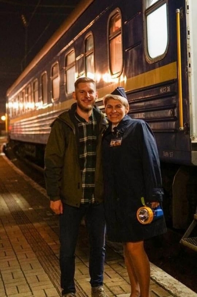 «Брат приснився мені й сказав, що у четвер зустрінемось. Так і сталось»: сестра пресофіцера «Азову» Дмитра Козацького розповіла про його звільнення з полону
