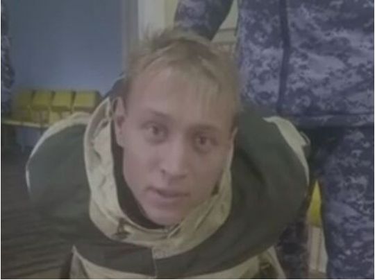 Краще до в'язниці, ніж до України: у росії призовник розстріляв військкома (відео)