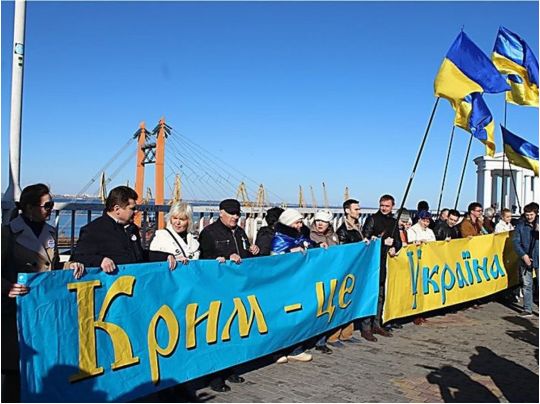 Крим можна повернути не лише військовим шляхом, — Зеленський