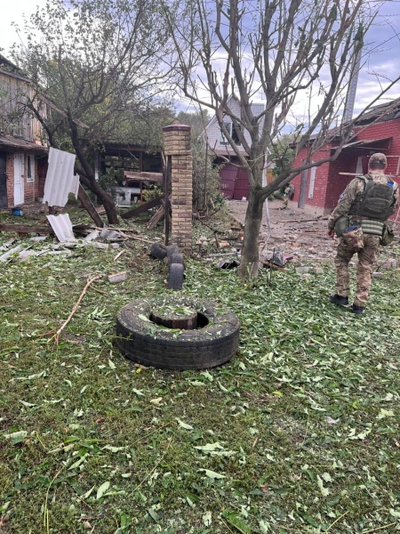 Ворог обстріляв деокупований Вовчанськ: є загиблі та поранені (фото)