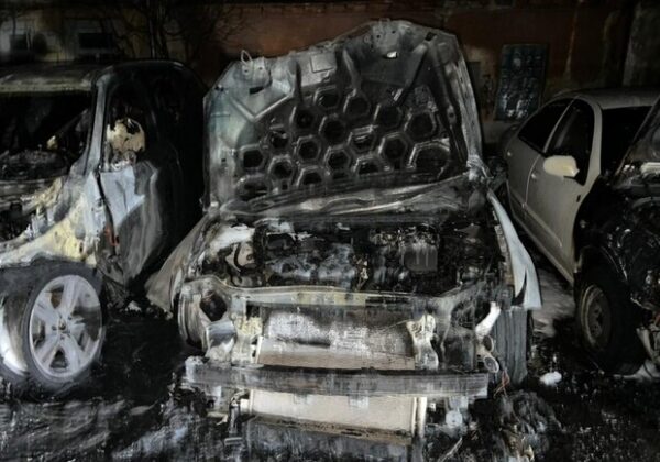 Возгорание автомобилей в Приморском районе Одессы: в полиции рассказали подробности