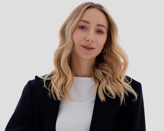 Дружина Віктора Павліка зробила пластичну операцію та показала, як тепер виглядає