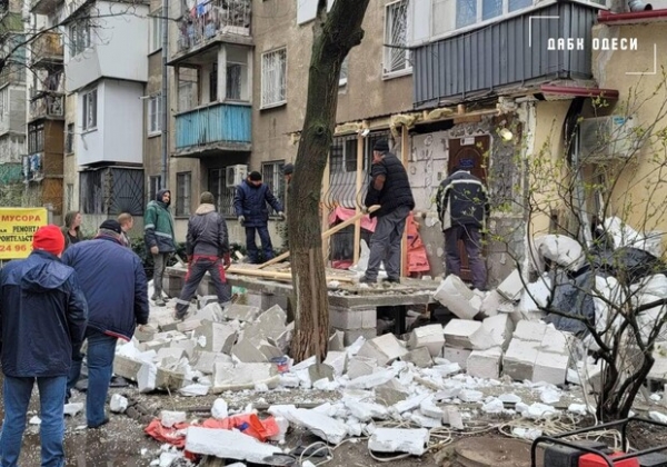 Одессит достроил себе незаконную лоджию