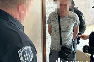 В Одесской области задержали полицейского, который требовал деньги за ввоз продуктов