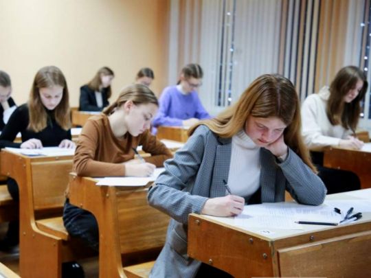 Чи приймати перед іспитом заспокійливе, щоб не хвилюватися: фахівець дав поради