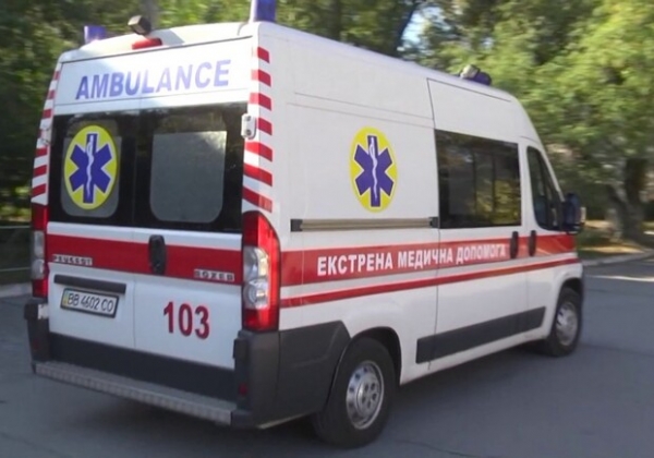 В Одессе из окна пятого этажа выпал трехлетний ребенок