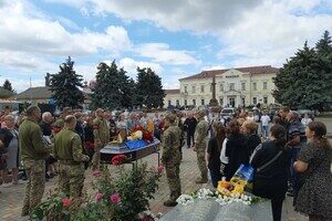 В Одесской области попрощались с погибшим воином Дмитрием Боровским 