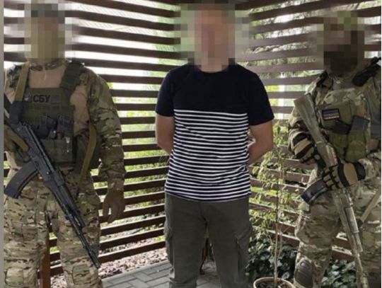 Хотів підірвати залізницю під Дніпром для зриву контрнаступу: СБУ затримала агента росії