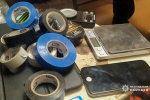 В Одессе полицейские разоблачили пожилого закладчика: он позировал полицейским с котенком
