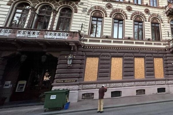 От ночного обстрела Одессы пострадал почти десяток объектов из охранной зоны ЮНЕСКО