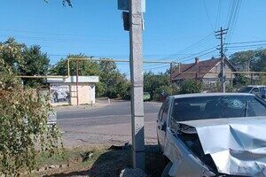 В Одесской области легковушка столкнулась со внедорожником: пострадали трое детей В Одесской области легковушка столкнулась со внедорожником: пострадали трое детей
