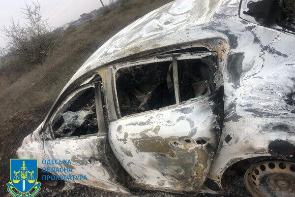 Двое юношей из Одесской области зарезали таксистку за за полторы тысячи гривен Двое юношей из Одесской области зарезали таксистку за за полторы тысячи гривен