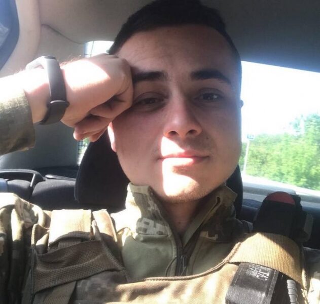&laquo;Ніна та&nbsp;Денис не&nbsp;хотіли відкладати життя на&nbsp;потім. Одружилися, незважаючи на&nbsp;війну і&nbsp;загибель батька&raquo;: загинула сім&rsquo;я захисника, якого поминали в&nbsp;Грозі