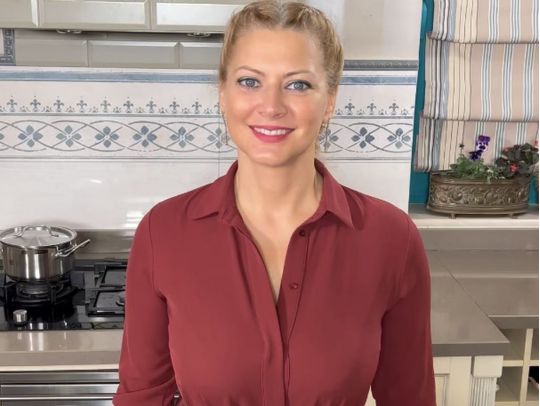 Гаряча новорічна закуска від Тетяни Литвинової: порадуйте своїх близьких (відео)