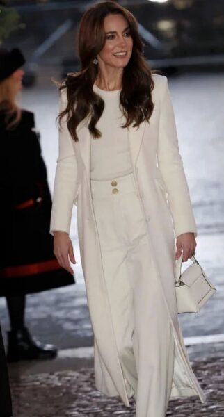 Кейт Міддлтон показала модний образ, який ідеально підійде для святкової ночі