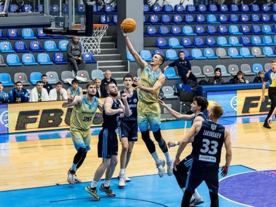 Легендарний &laquo;Будівельник&raquo; знявся з&nbsp;чемпіонату України серед сезону: що&nbsp;сталося