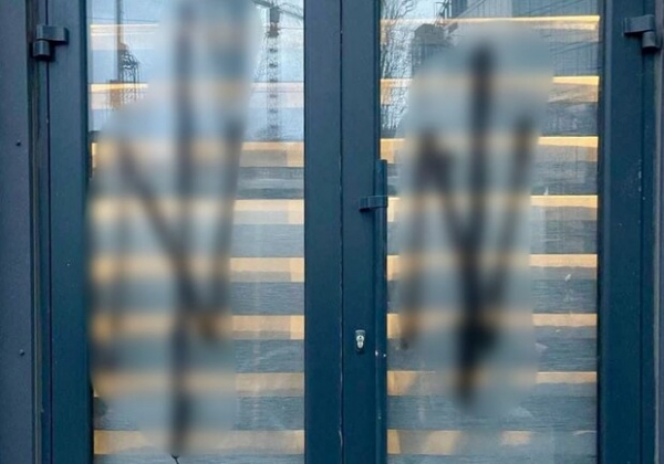 В Одессе задержали 15-летнего школьника, разрисовавшего двери Еврейской общины