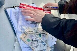 В Одессе задержали коммунальщика, собиравшего "дань" со стихийных торговцев