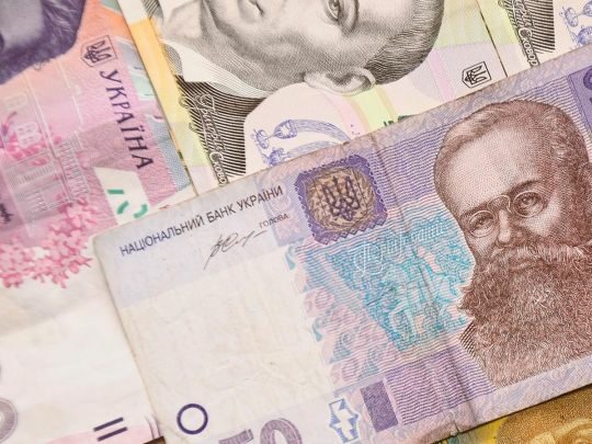 Пільги на&nbsp;оплату комуналки: кому з&nbsp;членів сім'ї учасника бойових дій нададуть знижку
