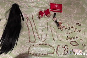 В Одессе поймали "экстрасенса", которая "снимала порчу" и воровала деньги у пенсионеров 