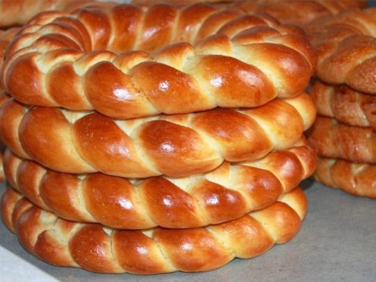 Готуємо український калач: рецепт запашної випічки до ранкової кави