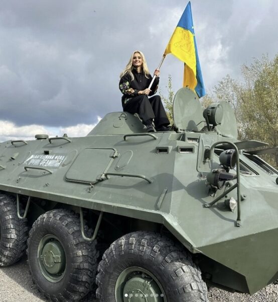Не&nbsp;вдалося попрощатися, тіла немає: відома співачка про особисту втрату