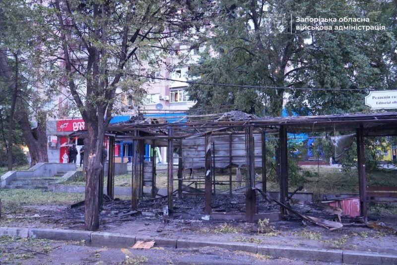 Окупанти атакували Запоріжжя &laquo;шахедами&raquo;: в&nbsp;місті є&nbsp;постраждалі (фото)