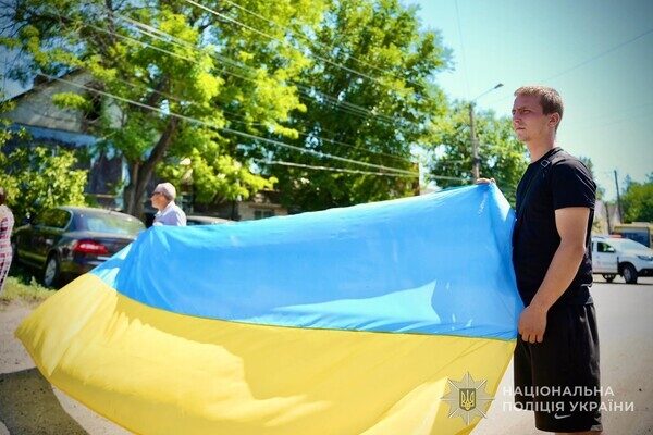 Защищал Украину на Донецком направлении: в Одесской области простились с полицейским Сергеем Маглой