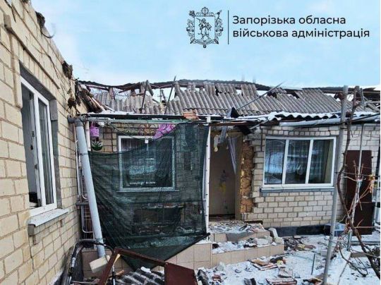 Дрони, ракети й&nbsp;авіабомби: росія вдарила по&nbsp;кількох регіонах, є&nbsp;загиблі та&nbsp;поранені