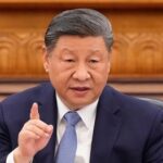 Китай уволил девятерых военных чиновников накануне ключевого политического собрания