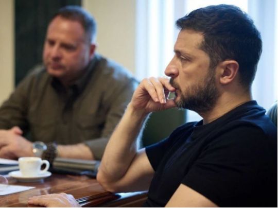 Не&nbsp;через НАБУ: Зеленський розставив крапки над &laquo;і&raquo; в&nbsp;історії зі&nbsp;звільненням Єрмака