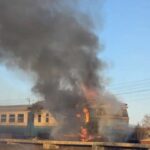 Російський дрон вдарив по електричці під Сумами