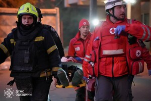 РФ ударила по Одессе ракетами и дронами: есть погибшие и десятки пострадавших (обновлено)