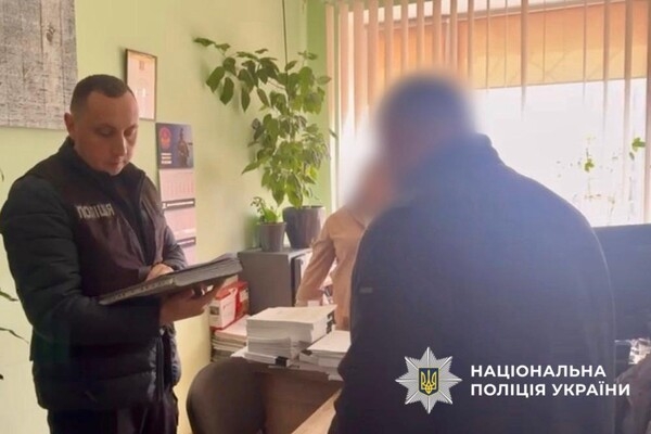 Махинации с государственной землей: в Одесском районе задержали председателя сельского совета