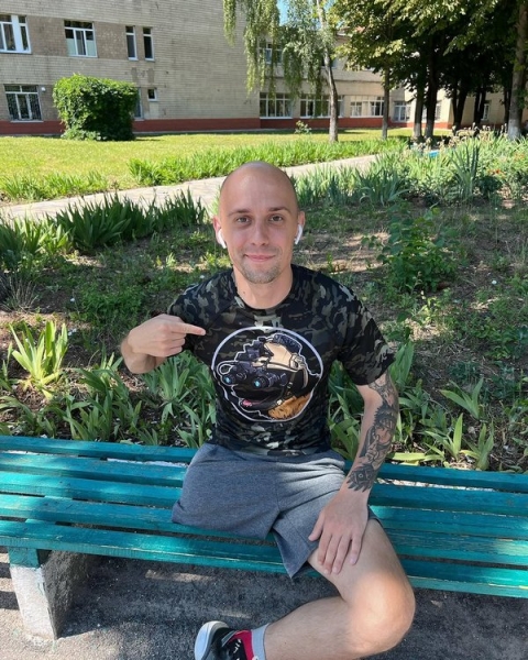 &laquo;Я&nbsp;впав у&nbsp;кому. Лікарі сказали рідним, щоби прощалися зі&nbsp;мною&raquo;: ветеран після ампутації відкрив дитячу IT-школу